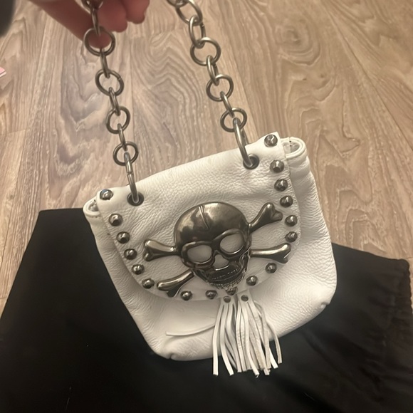 Skull wristlet - Picture 3 of 3